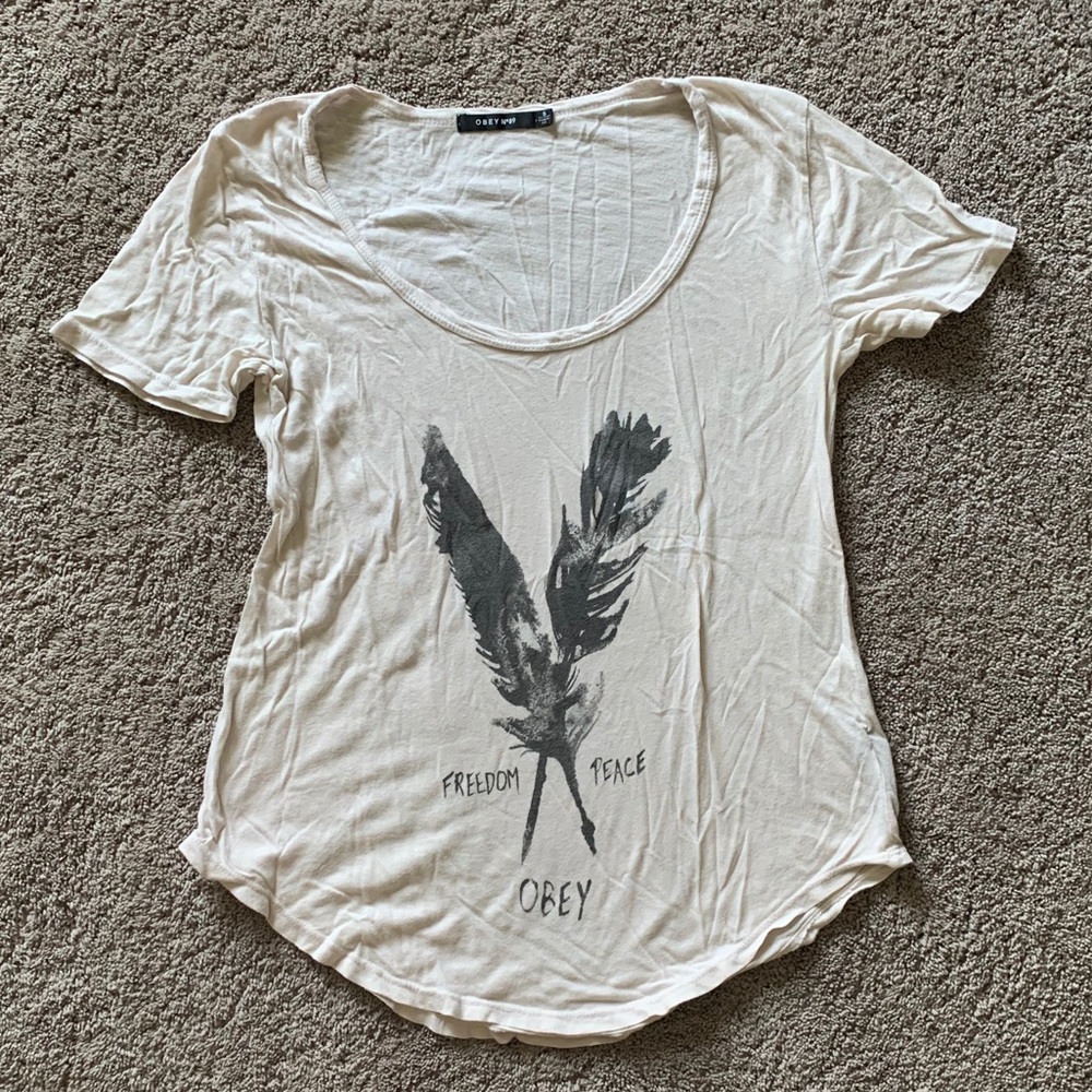 Obey top